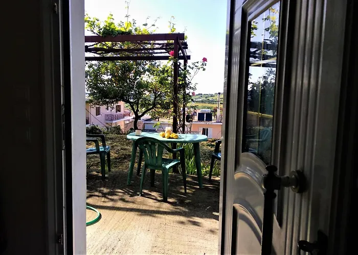 2 υπνοδωματίων, κοντά στη λευκάδα * Spasmeni Vrisi